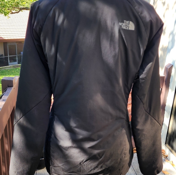 The North Face Ventrix Active Insulated Jacket - Black - Picture 6 of 10
